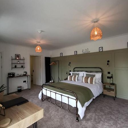 The Wolfe Inn Wolfscastle Haverfordwest Exteriör bild