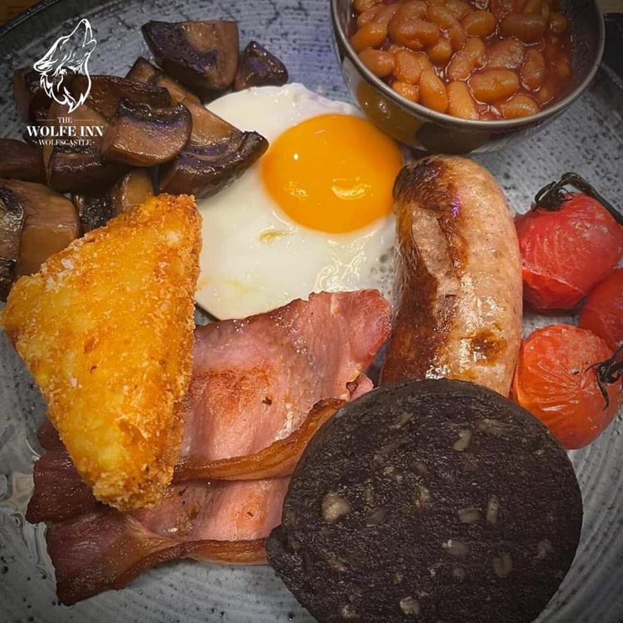 The Wolfe Inn Wolfscastle Haverfordwest Exteriör bild